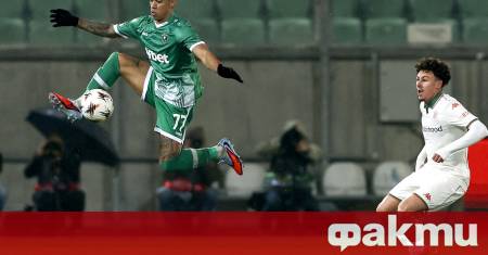 Днес следобед точно в 14 00 часа българско време футболните