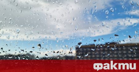 Пороен дъжд заваля в Стара Загора малко след 14 00 часа