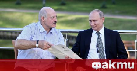 Беларуският лидер Александър Лукашенко е съобщил на руския премиер Михаил