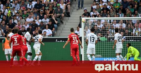Борусия Мюнхенгладбах отстъпи с 0 1 на Майнц 05 в последния