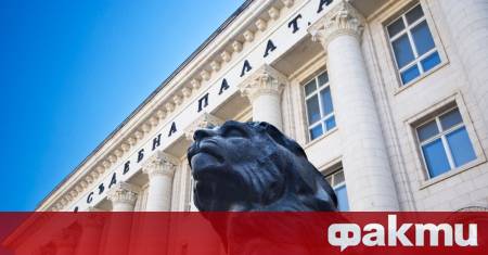 яло на човек е открито на ул Алабин срещу служебния