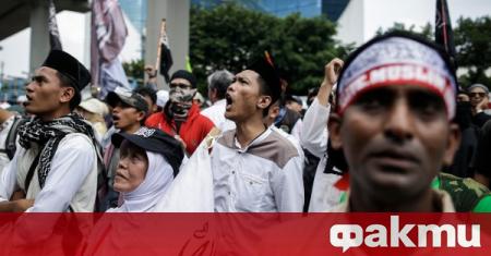 Нов закон в Индонезия предизвика сериозно недоволство сред синдикатите съобщи