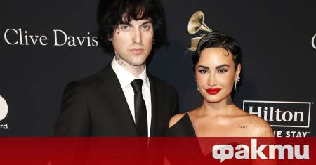 Поп звездата Деми Ловато и нейният годеник Джордан Джутс Лутс