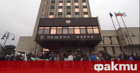От Демократична България Варна поискаха закриването на пет общински комисии поради