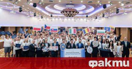 Министърът на външните работи на Тайван Лин Чиа лунг връчи по рано