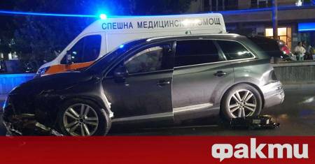 Тежка катастрофа между четири коли е станала късно снощи в