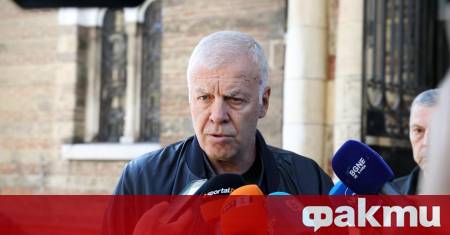 Президентът на Левски Наско Сираков излезе с обръщение в официалните