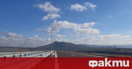 Министърът на регионалното развитие и благоустройството Иван Иванов и представители