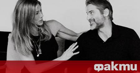 Новото гадже на Дженифър Анистън Джим Къртис за първи път
