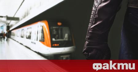 Персоналът на метрото в Атина обяви тричасово прекратяване на работа