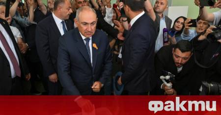 Парламентарните избори в Армения завършиха с убедителна победа за управляващата