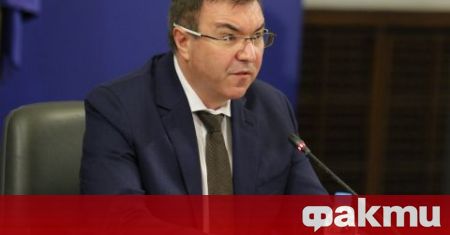 Здравният министър проф Костадин Ангелов прекратява предизборната си кампания Той