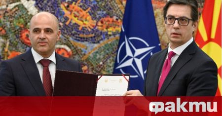 Македонският президент Стево Пендаровски връчи мандат за съставяне на правителство