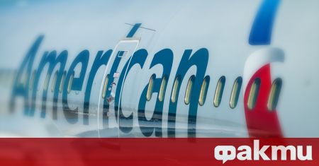 Авиокомпания Американ еърлайнс American Airlines е отменила над 1400 полета
