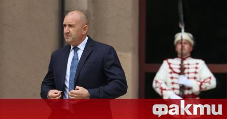 Президентът на България Румен Радев обрисува мрачна картина на българската