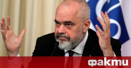 Премиерът на Албания Еди Рама заяви че завръщането към нормалния