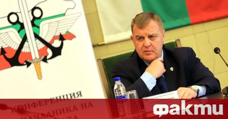 Министърът на отбраната Красимир Каракачанов даде заявка че до края