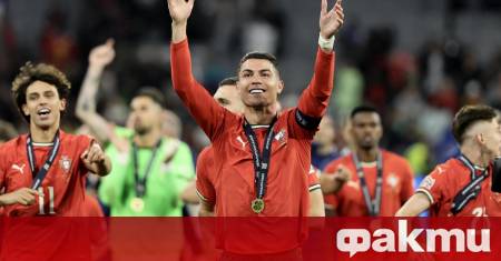 Петкратният носител на Златната топка Кристиано Роналдо бе заменен