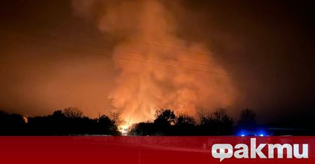 Пожар гори в двора на завод Арсенал в Казанлък, предаде