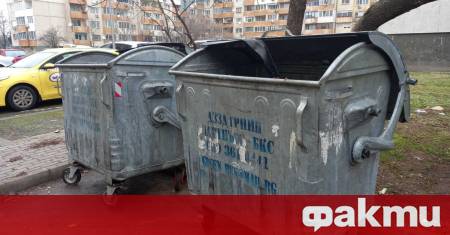 Столичната община продължава работа с пълен капацитет по сметопочистването в