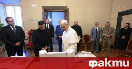 Папа Лъв Четиринадесети изпрати 80 генератора на електричество и лекарства