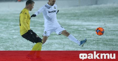 Ботев Пловдив постигна успех с 2 1 над Славия за да