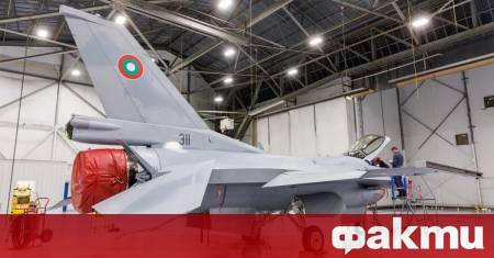 От Южна Каролина до Трета авиобаза Граф Игнатиево – първият