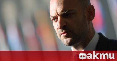 Франция заяви че иска да участва в преговорите относно ядрената