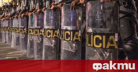 Губернаторът на бразилския столичен федерален окръг затвори зоната около президентския