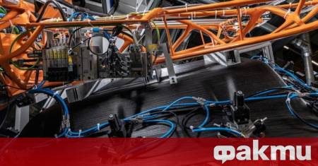 Автомобилният свят преживява тиха но фундаментална трансформация под капака Водещите