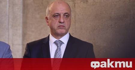 С указ на президента Румен Радев Емил Тонев остава началник