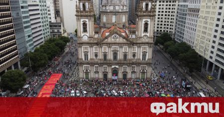 Хиляди се събраха на демонстрация в Бразилия съобщи ТАСС Демонстриращите