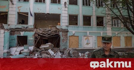 Най малко петима души са убити вчера в Донецк при артилерийски
