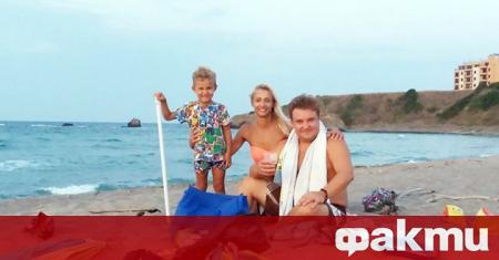 Васил Драганов не може без майка си – тя го
