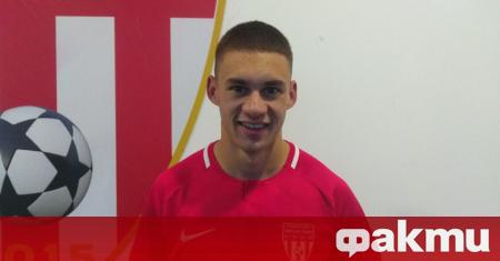 Царско село подписа договор с 19 годишния Християн Чипев който от