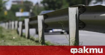 Поставянето на бетонни ограничители по пътищата в страната няма да
