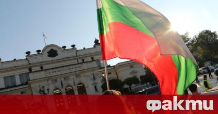 Настроенията с протести в България започнаха с обвиненията срещу лидера