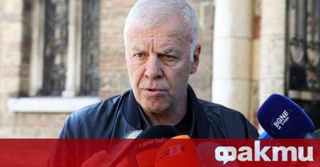 Собственикът на Левски Наско Сираков е приел поканата на президента