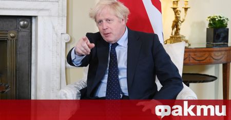 Британският премиер в оставка Борис Джонсън е на кратко частно