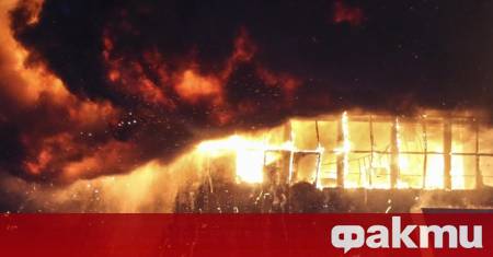 Двама загинали при пожар в жилищна сграда в Москва