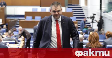 Лидерът на ДПС Ново начало Делян Пеевски коментира актуални