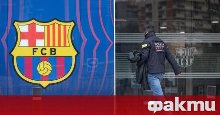 Каталунската полиция счита, че „вредата“, причинена на Барселона от бившите