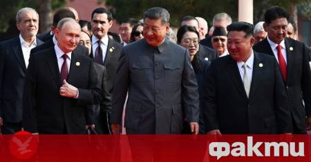 Първата в историята среща между лидерите на Русия Китай и