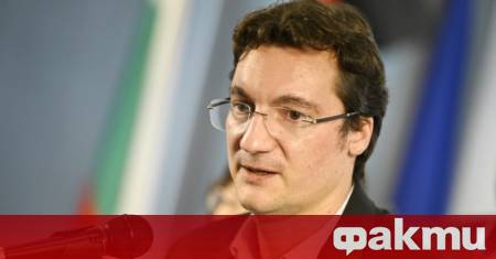 Председателят на БСП Крум Зарков обяви че партията му ще