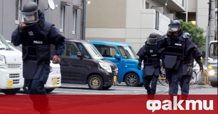Японската полиция продължава днес да се опитва да изясни мотивите