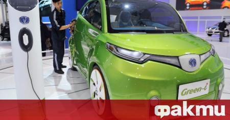 Китай напредва в разработването на електрически автомобили съобщи Forbes Скоро