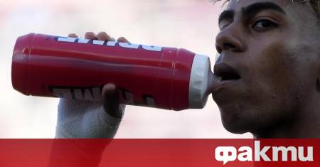 Звездата на Барселона Ламин Ямал е подписал нов договор с