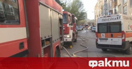 Късо съединение е причинило пожар в автобус на градския транспорт