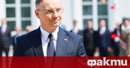 По покана на държавния глава Румен Радев президентът на Полша