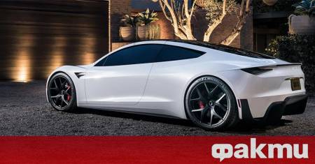 Спектакълът в автомобилната индустрия около второто поколение Tesla Roadster достигна
